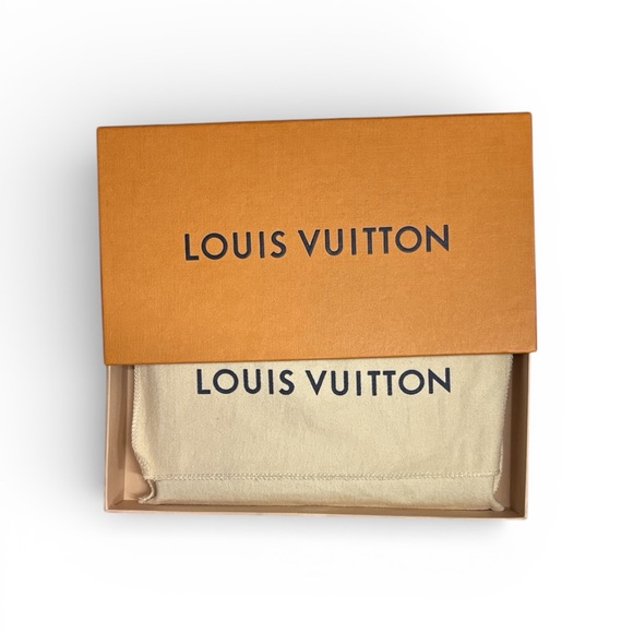 Louis Vuitton Vernis Zippy Wallet Vieux Rose - Picture 2 of 5